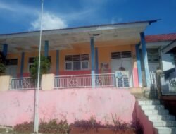SMK DAN PKBM  BINKARA HINGGA KINI BELUM ADA YANG MELIRIK TENTANG BANGUNAN SEKOLAHNYA.