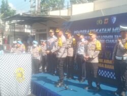 Wujudkan Tradisi Mudik Aman dan Berkesan, Kapolres Cianjur Lepas 159 Pemudik Gratis Menuju Jawa Tengah